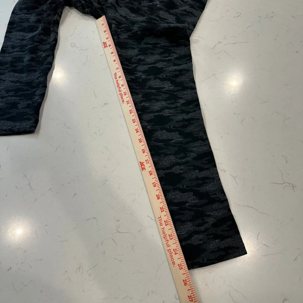 Time and Tru Womens Camo Leggings Gray Black Camouflage XL 16-18 TT40100016180SQ